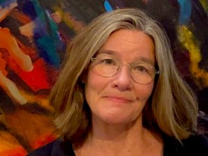 Leslie A Robertson